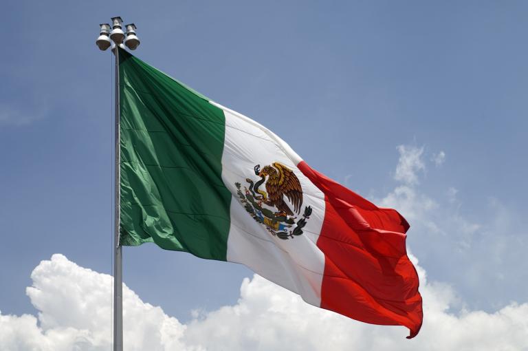 Foto-flaga-Meksiki.jpg